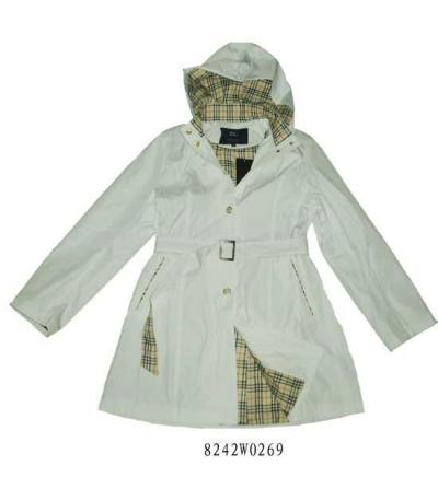 Famous Branded Coat (Famous Branded Coat)