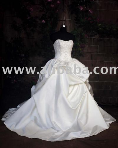 Dinner Dress; Wedding Dress (Dinner Dress; Wedding Dress)