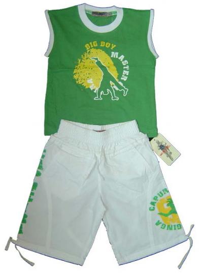 Kid`s suits stock (Kid `S костюмы складе)