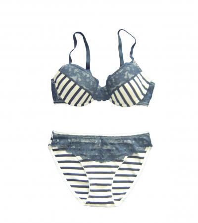 ladies` underwear (Mesdames `des sous-vêtements)