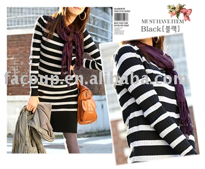 sweater (sweater)