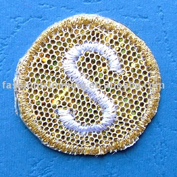 Embroidered Motif (Gestickte Motiv)