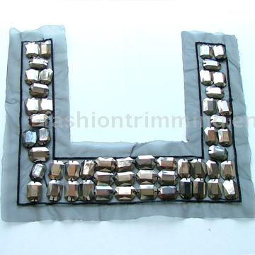 Collar Motif