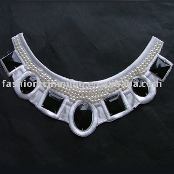 Collar Motif (Collar Motif)