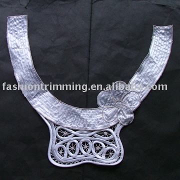 Collar Motif (Collar Motif)