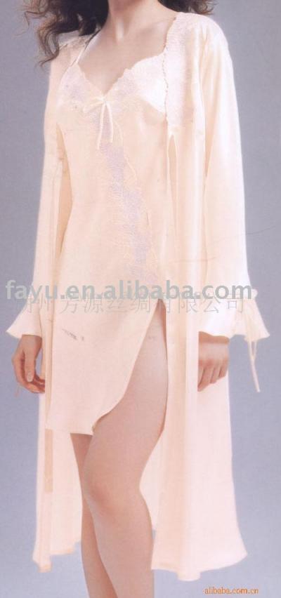 Nightwear (Пижамы)