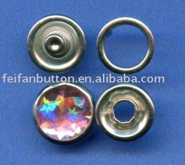prong snap button (зубец Snap кнопки)