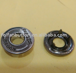 prong snap button (зубец Snap кнопки)