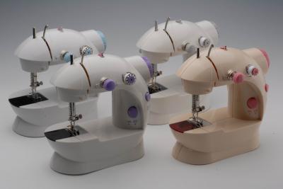 mini sewing machine
