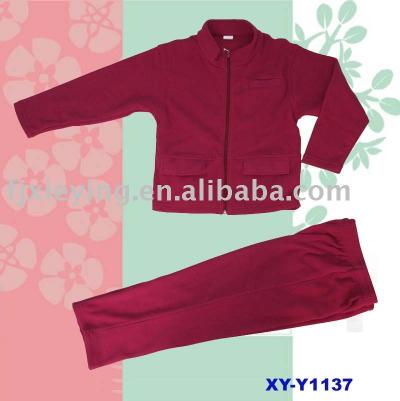 Girl`s polar fleece jogging suit (Girl`s polar fleece jogging suit)