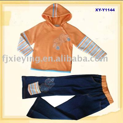 hoody sweatshirt with jeans pant (hoody sweatshirt with jeans pant)