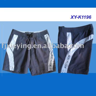 sports shorts (спортивные шорты)