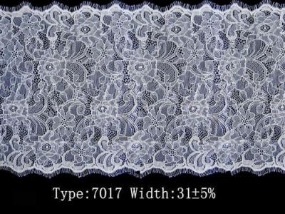 trimming lace (Trimmen Spitze)