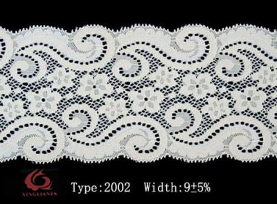 stretch lace (en dentelle extensible)