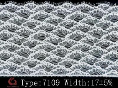 Trimming Eyelashes Lace #7109 (Schneiden Wimpern Lace # 7109)
