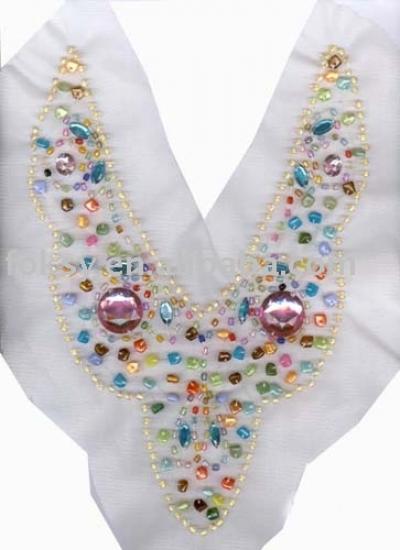 beads lace collar