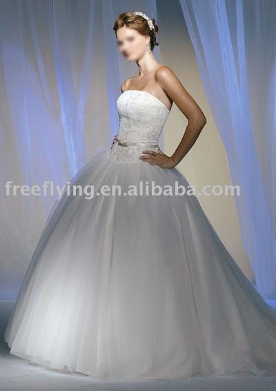 wedding dress, bridal dress, wedding gown (robes de mariée, robe de mariée, robe de mariée)