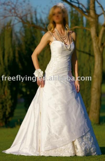 wedding dress, bridal dress, wedding gown (robes de mariée, robe de mariée, robe de mariée)