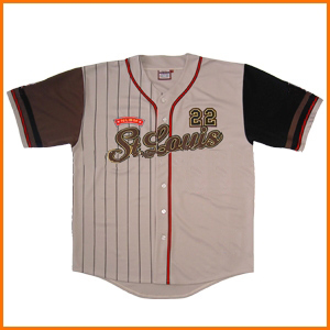 baseball jersey (maillot de baseball)