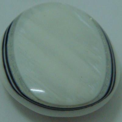coat button (manteau bouton)