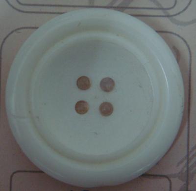 suit button