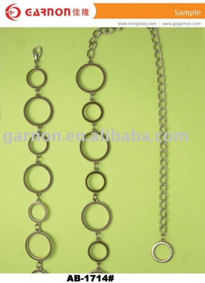 chains (chaînes)