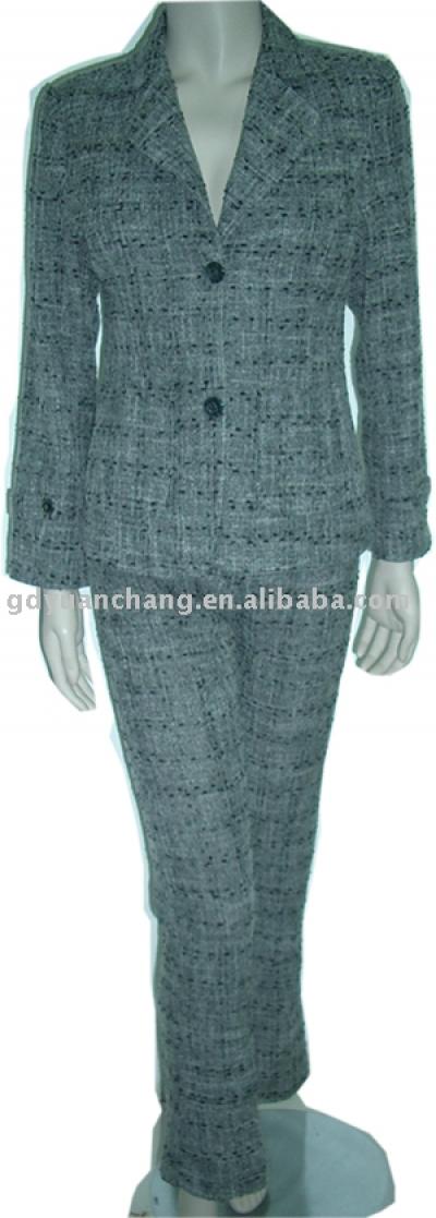 Ladies`suit