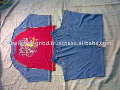 Children`s Suits 167 (Children`s Suits 167)