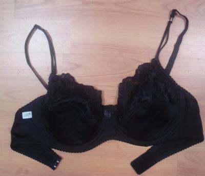 bra on stock (bra on stock)