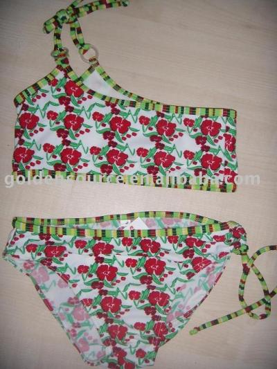 Girls Swimwear (Girls Swimwear)