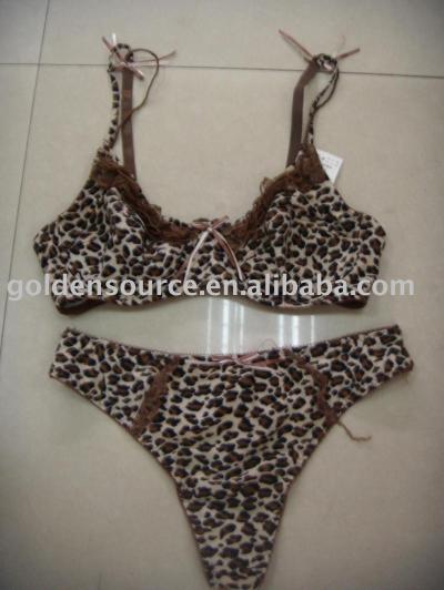 Lingerie set (Lingerie Set)