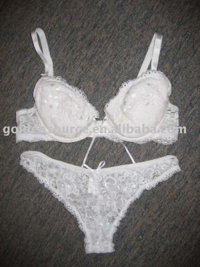 Ladies lingerie set (Дамы набора белья)