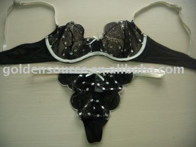 Ladies lingerie set (Дамы набора белья)