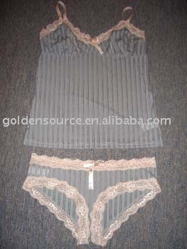Ladies lingerie set (Ladies lingerie set)