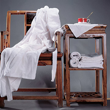 Hotel Bathrobe (Hotel Bathrobe)