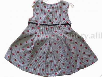 girl`s fashion dress (girl`s fashion dress)