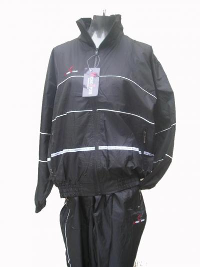 T004 sportswear 20000sets at usd4.1/set (T004 20000sets sportswear à usd4.1/set)