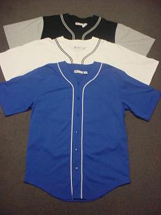 T-Shirt (T-Shirt)