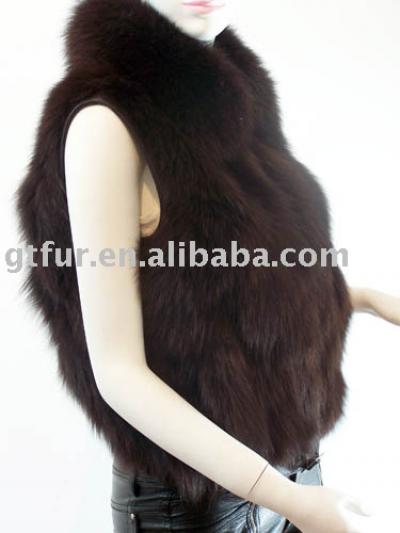 Fox fur waistcoat (Gilet en fourrure de renard)
