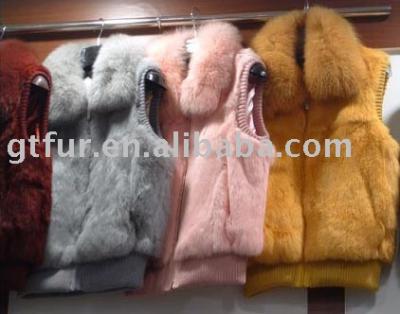 rabbit fur waistcoat with fox collar (Kaninchenfell Weste mit Fuchskragen)