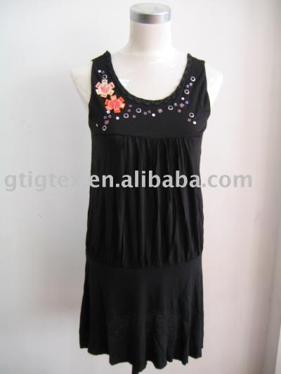 dress (dress)