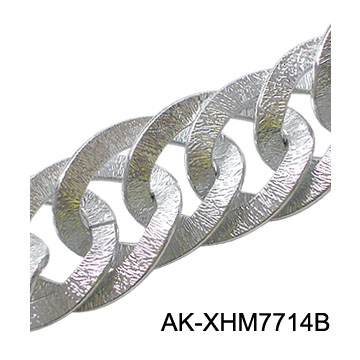 Metal Chains (Металлическими цепями)