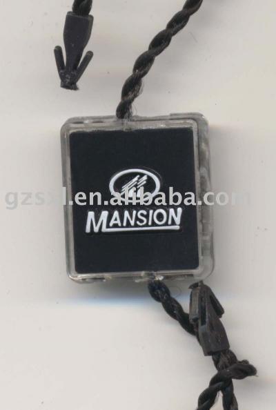 Hanging tablets (Hanging comprimés)
