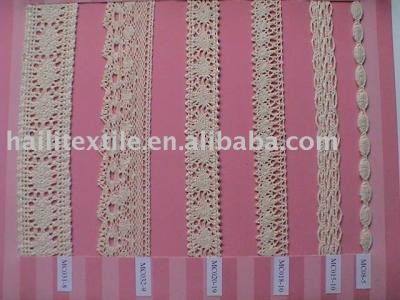 crochet lace (dentelle au crochet)