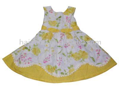 Girls` Skirts (Les jupes des filles »)