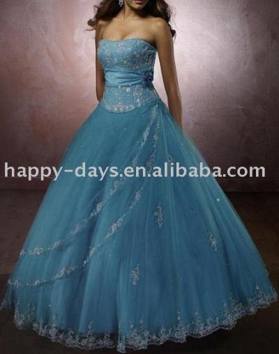 Fashionable Bridal Gown of Newest Design (La mode robe nuptiale des plus récents Design)