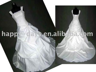 Bridal Gowns with high-quality French Taffeta, Organza (Robes de mariée avec de qualité en français Taffetas, Organza)
