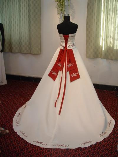 Bridal Gown (Robe nuptiale)