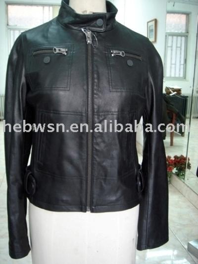leather jacket (кожаная куртка)