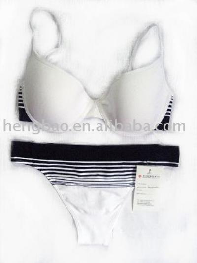 Seamless Ladies` Underwear set/suit ( bra %26 string)